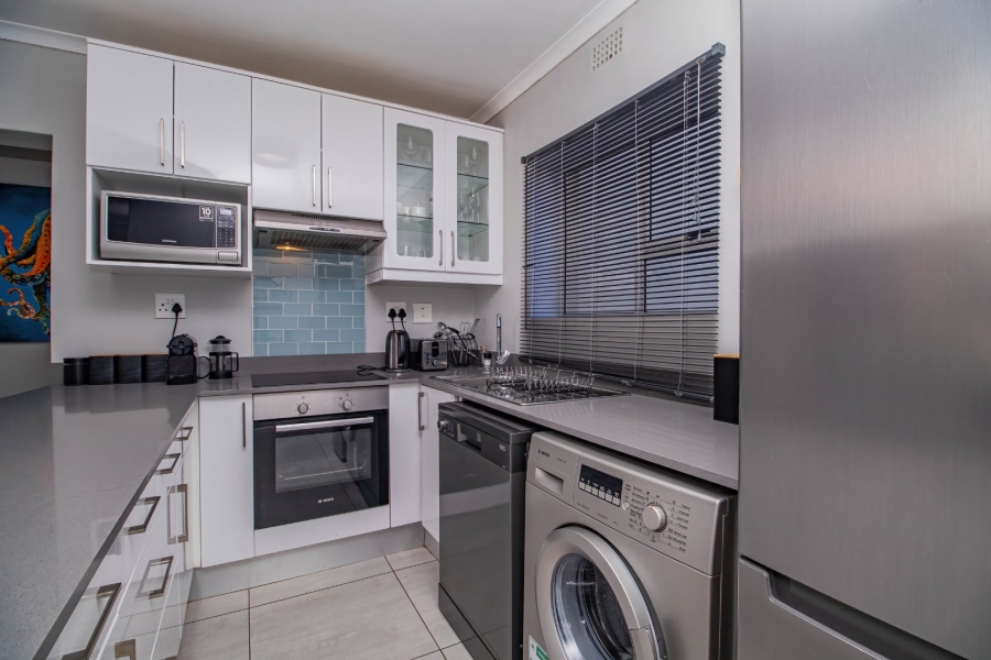 2 Bedroom Property for Sale in Goose Valley Western Cape